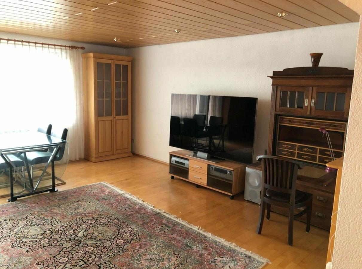 Wohnung Fuer 4 Personen, 2 Schlafzimmer, 2 Parkplaetze, Wlan Констанц Екстер'єр фото