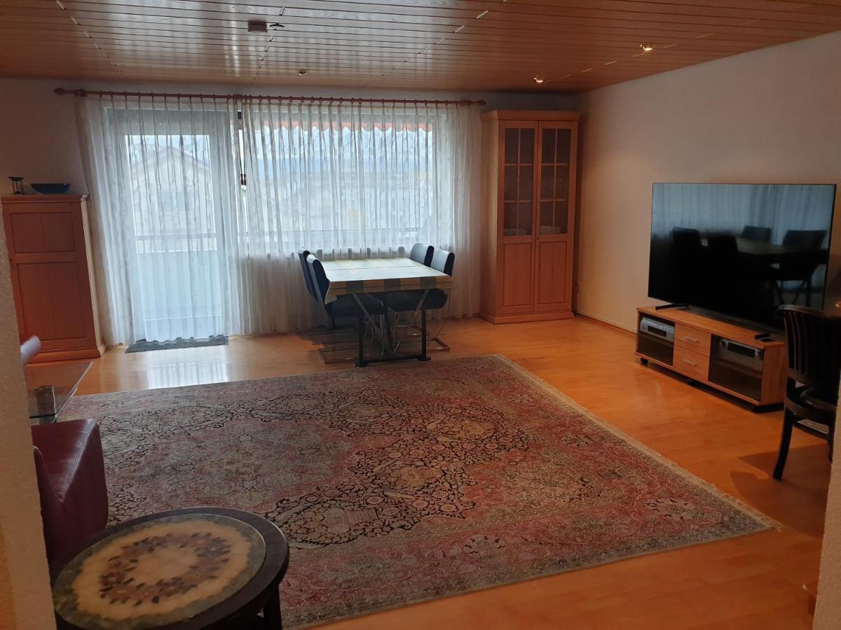 Wohnung Fuer 4 Personen, 2 Schlafzimmer, 2 Parkplaetze, Wlan Констанц Екстер'єр фото