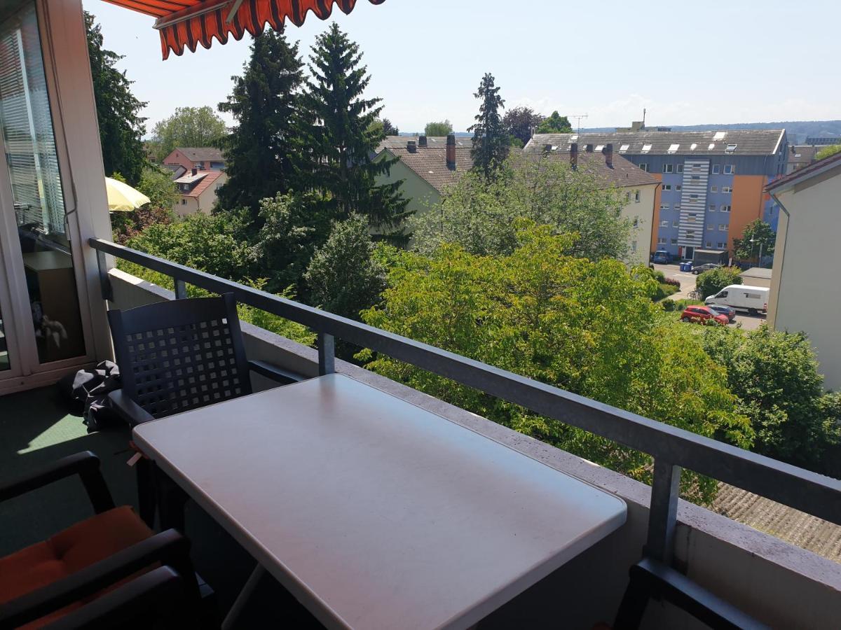 Wohnung Fuer 4 Personen, 2 Schlafzimmer, 2 Parkplaetze, Wlan Констанц Екстер'єр фото